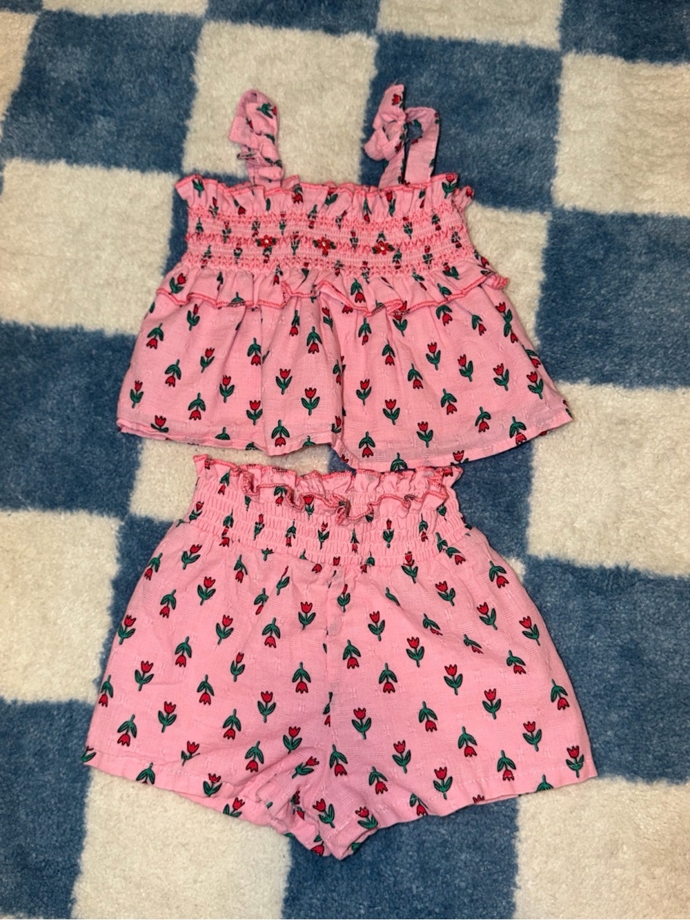 Girls Pink Floral Smocked Shorts - Two-Piece Set